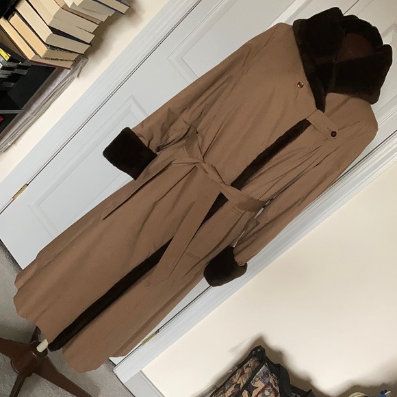 Weatherbee Fashion Original Jackets & Blazers - Vintage Weatherbee full length trench coat